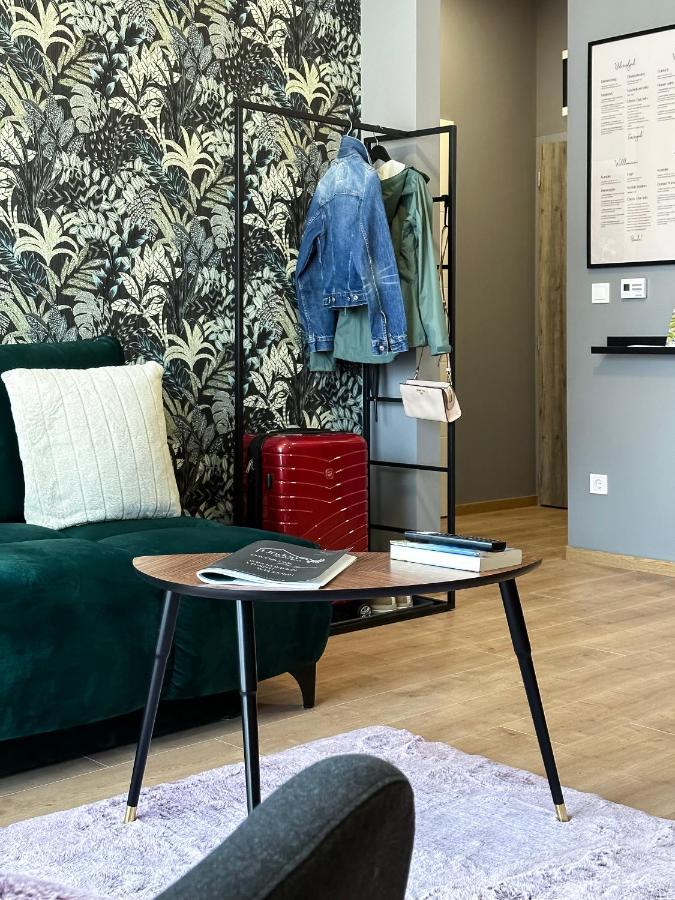 Linden Apartman 107 Glamour (Adults Only) Mosonmagyarovar Exterior photo