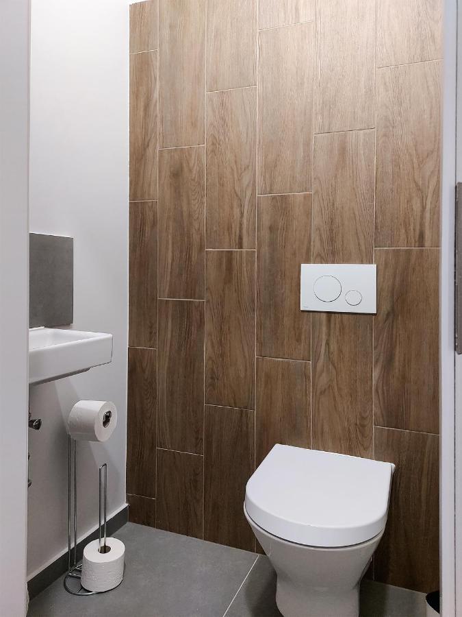 Linden Apartman 107 Glamour (Adults Only) Mosonmagyarovar Exterior photo